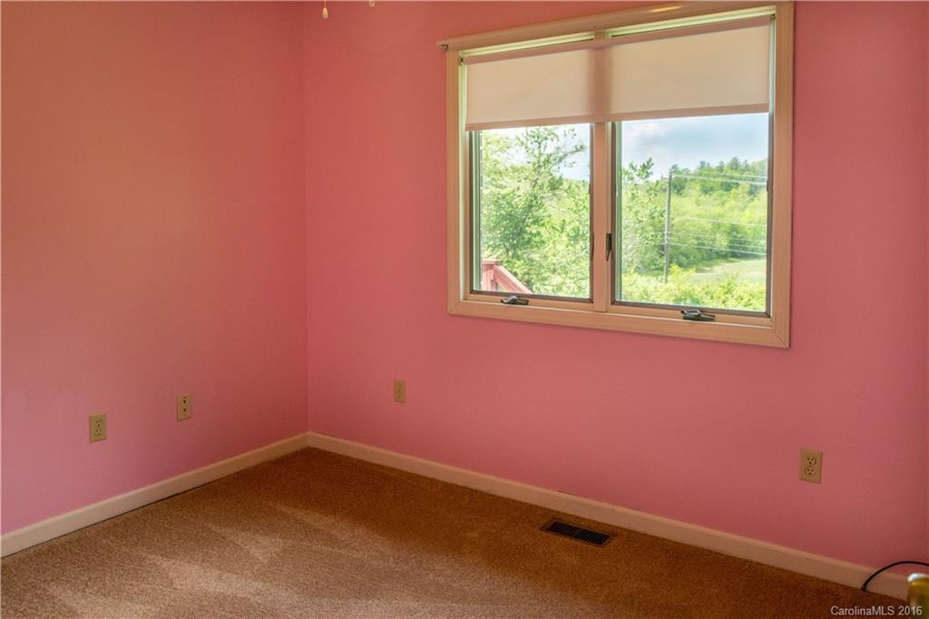 124 Mountain Valley Drive #13 - Photo 15