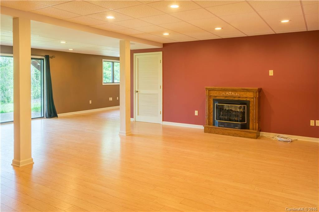 124 Mountain Valley Drive #13 - Photo 17