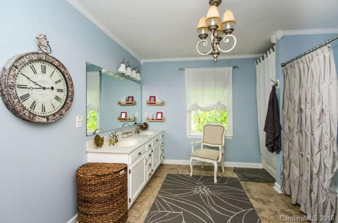 36 Sweetbriar Court - Photo 10