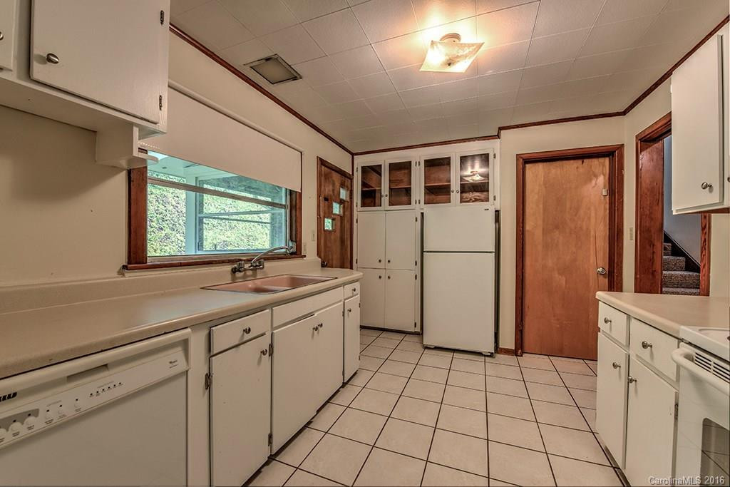 170 First Avenue - Photo 7