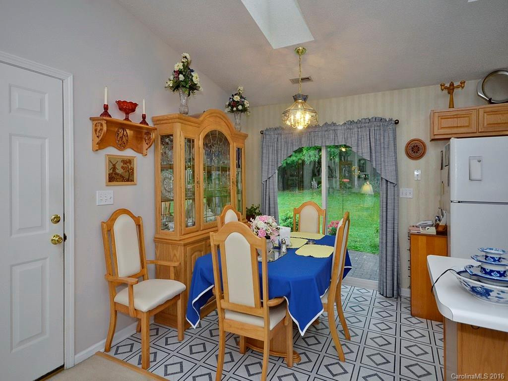107 Sandpiper Court - Photo 5