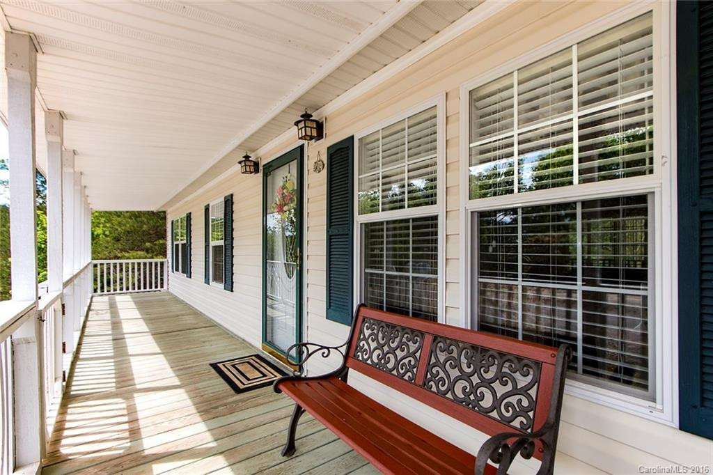 596 Boland Drive - Photo 3