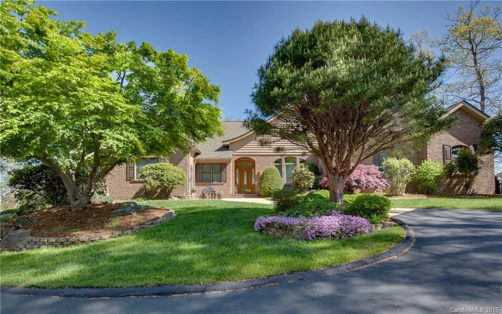 103 Ingleside Court #25R