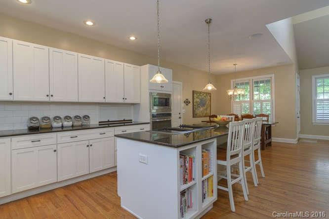 1609 Olmsted Drive - Photo 6
