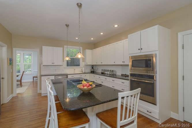 1609 Olmsted Drive - Photo 7