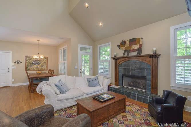 1609 Olmsted Drive - Photo 10