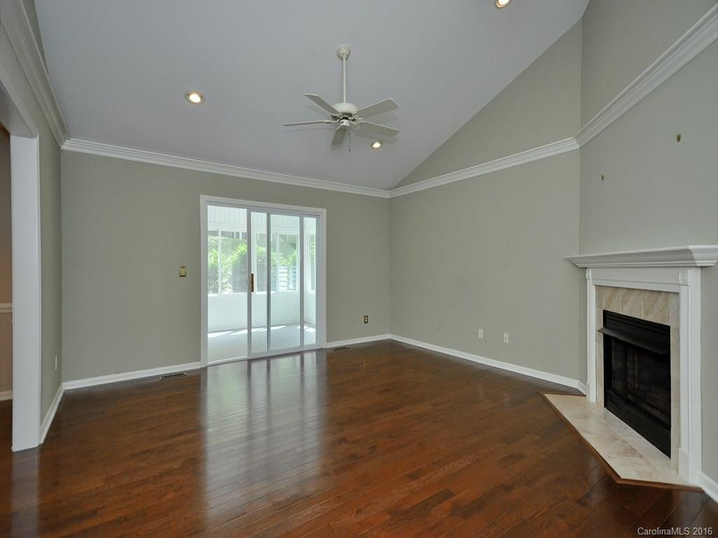 351 Charlestown Drive #13B - Photo 4