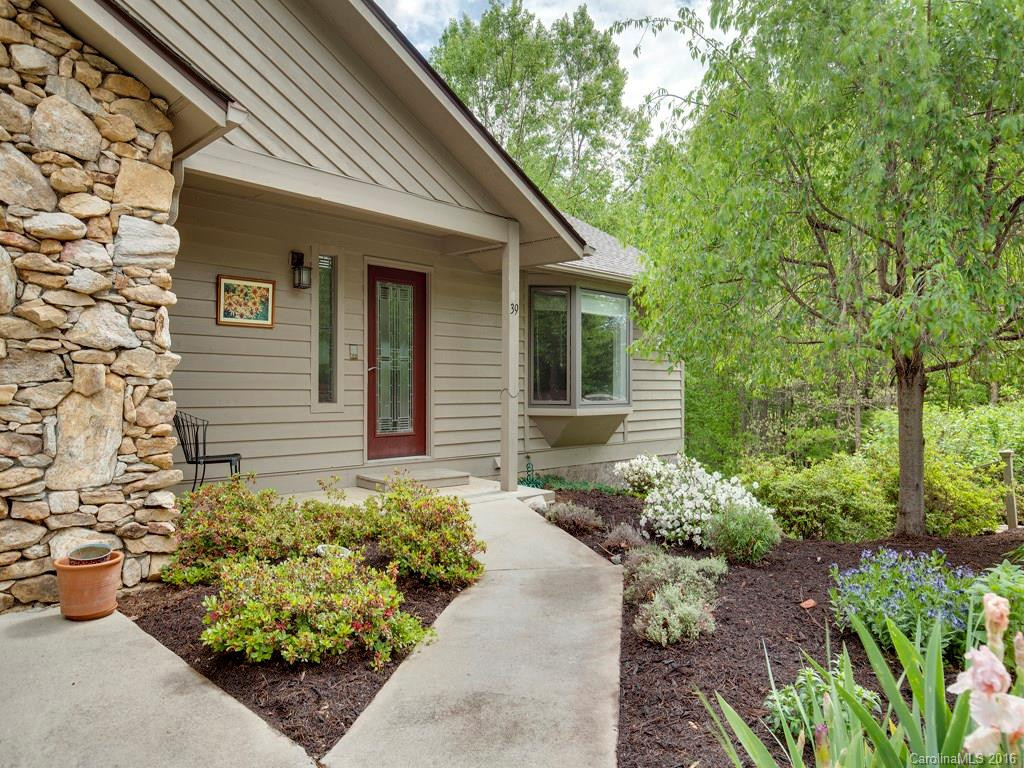 39 Hillcreek Drive #28 - Photo 2