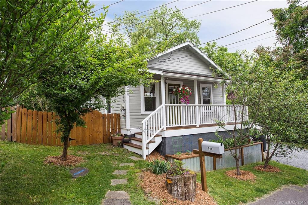 206 Greenlee Avenue
