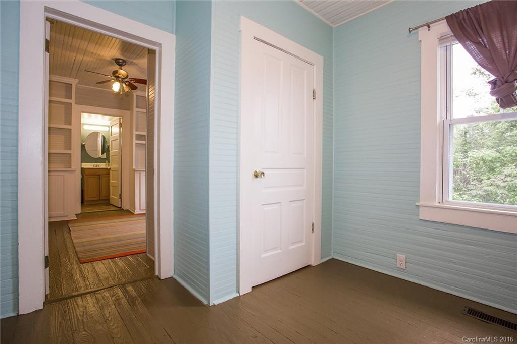 206 Greenlee Avenue - Photo 14