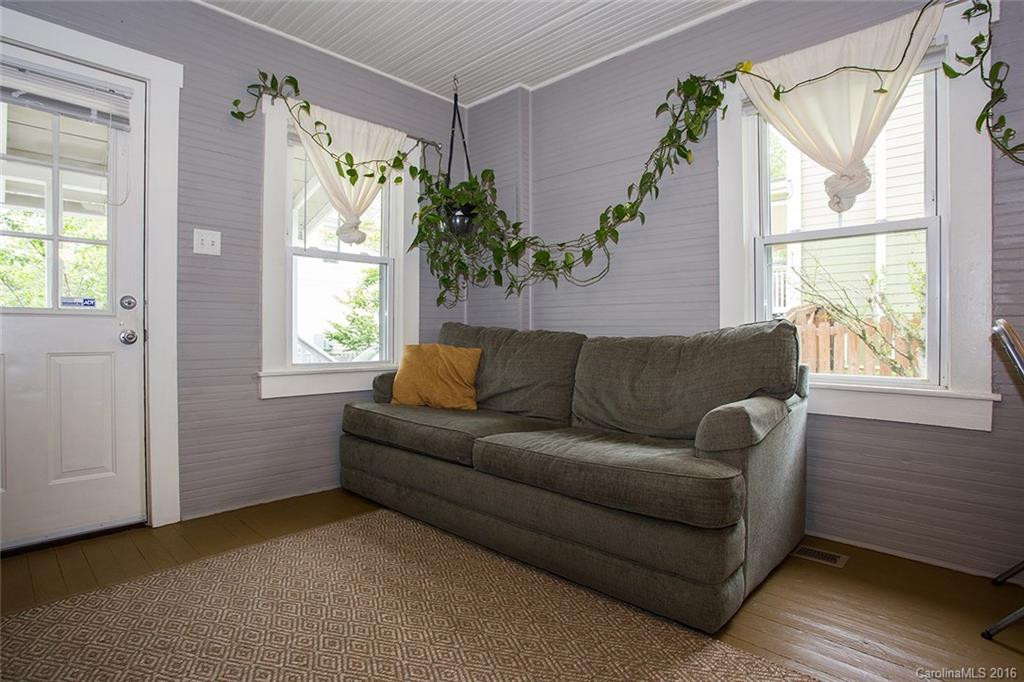 206 Greenlee Avenue - Photo 5