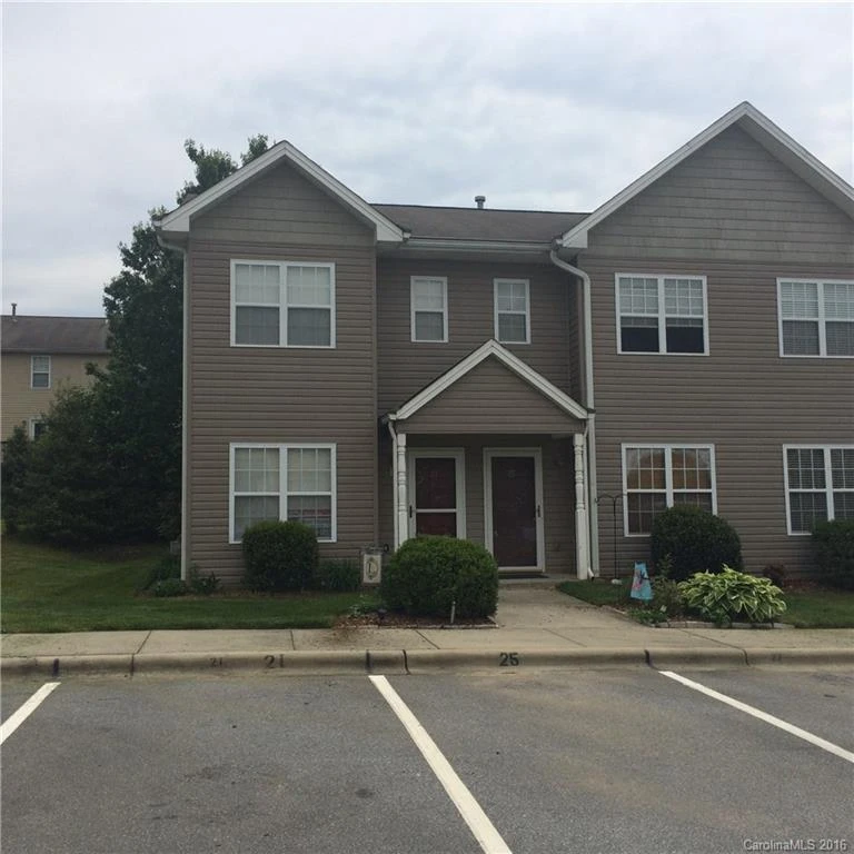 21 Stafford Court #21