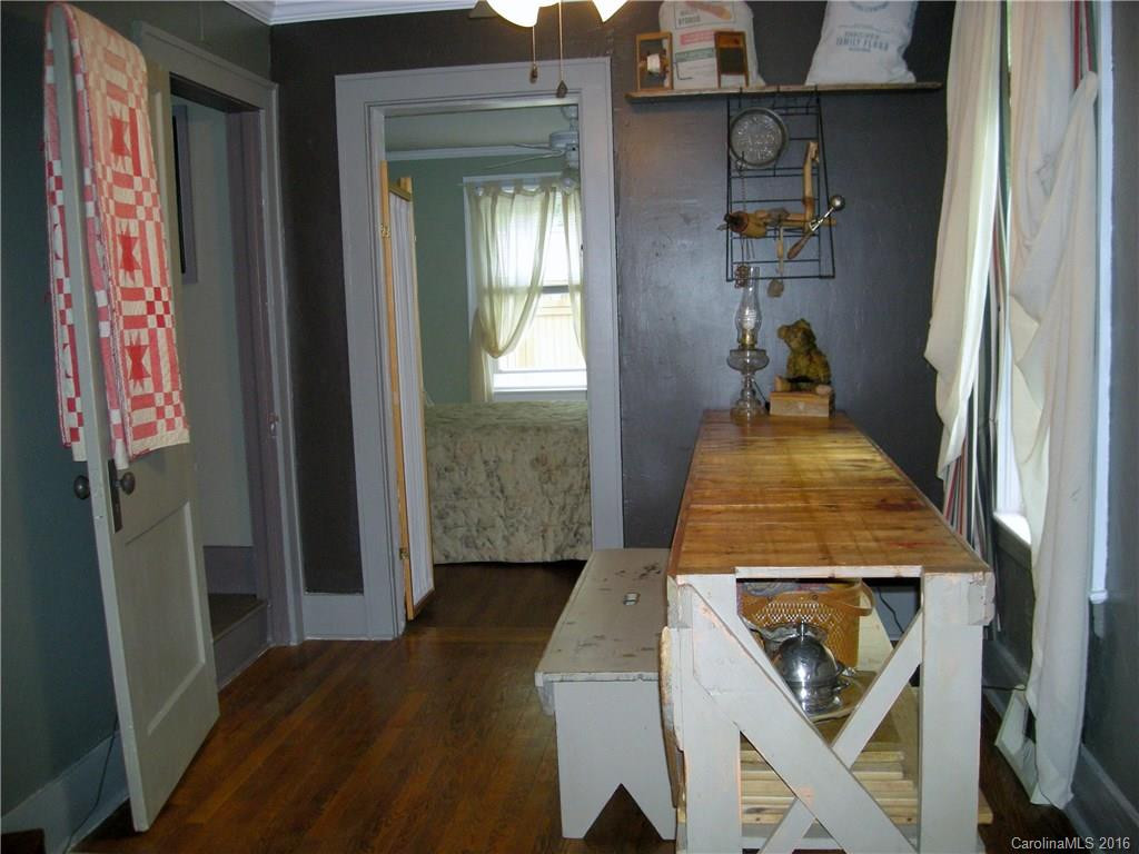 34 Old White Street - Photo 13