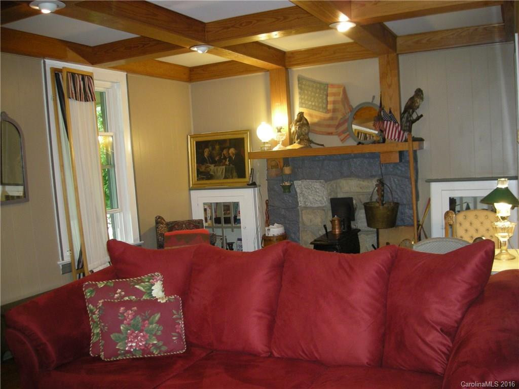 34 Old White Street - Photo 3