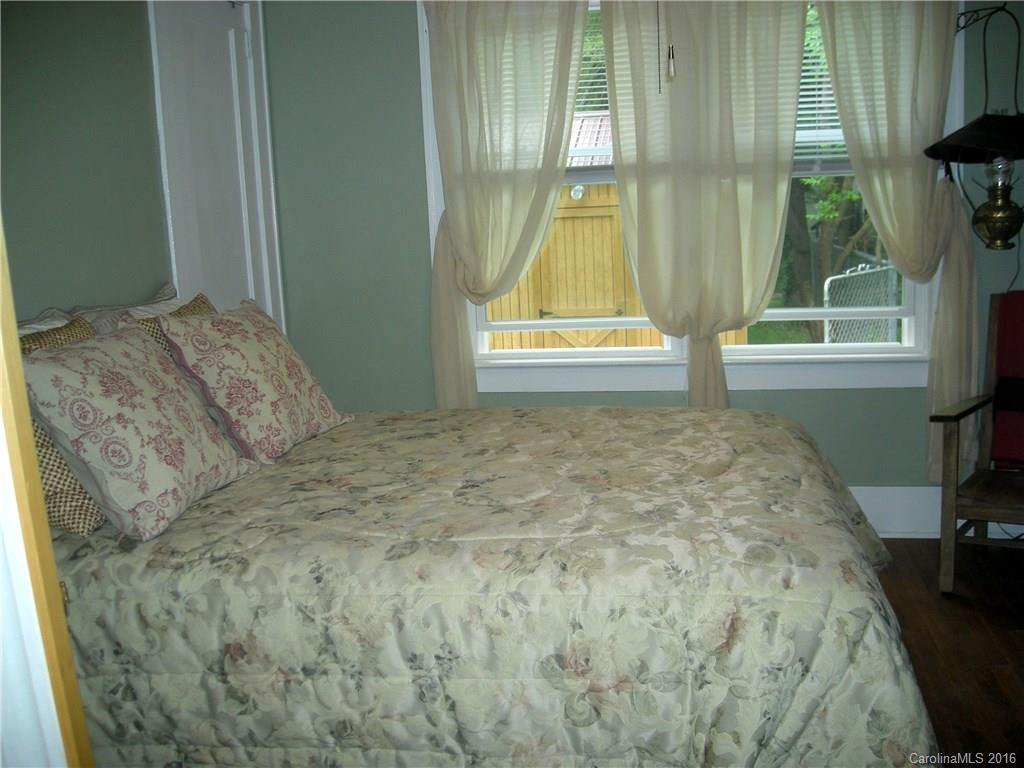34 Old White Street - Photo 5