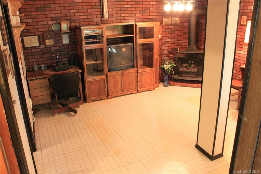 94 McClain Street - Photo 16
