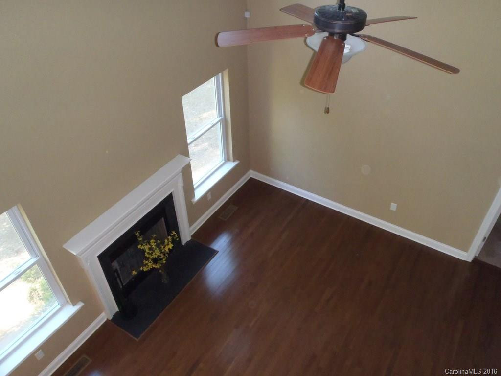 124 Walnut Lane - Photo 11