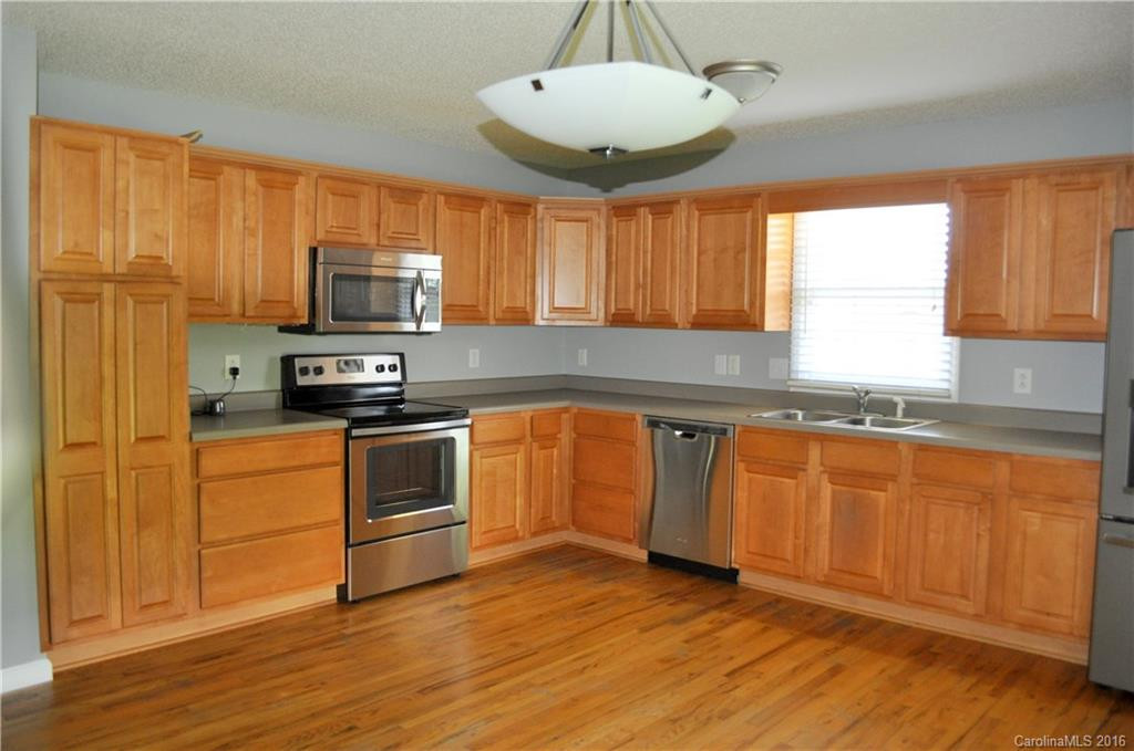 8277 Madison Lane - Photo 6