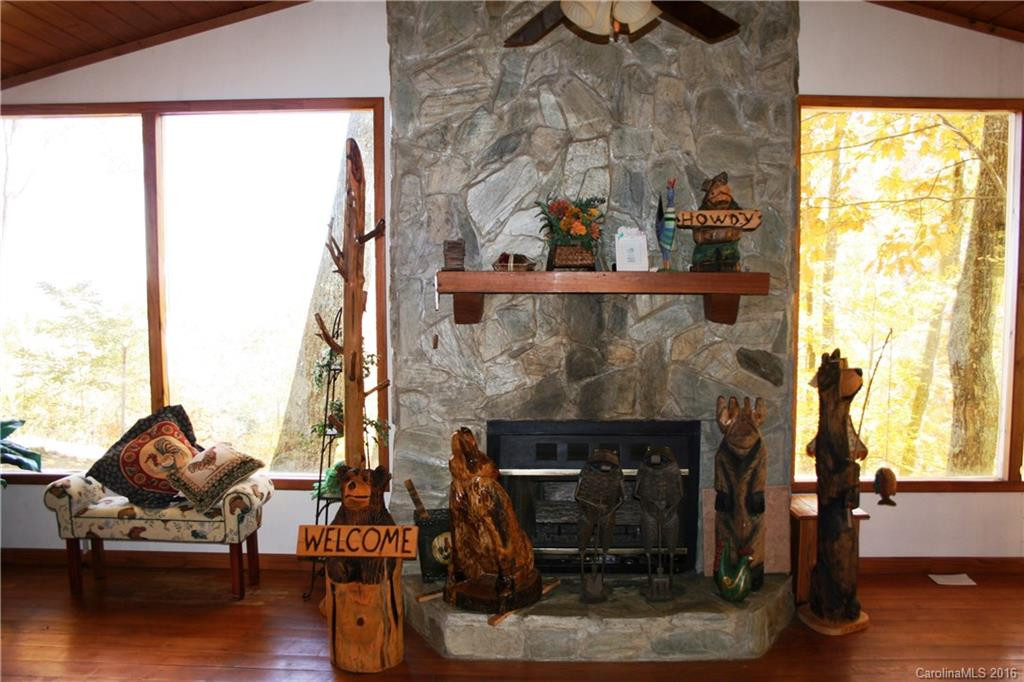 673 Chestnut Lane - Photo 3