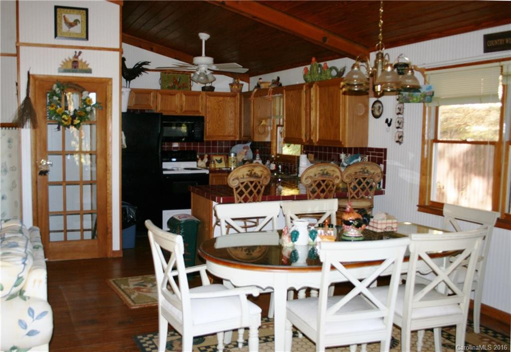 673 Chestnut Lane - Photo 5