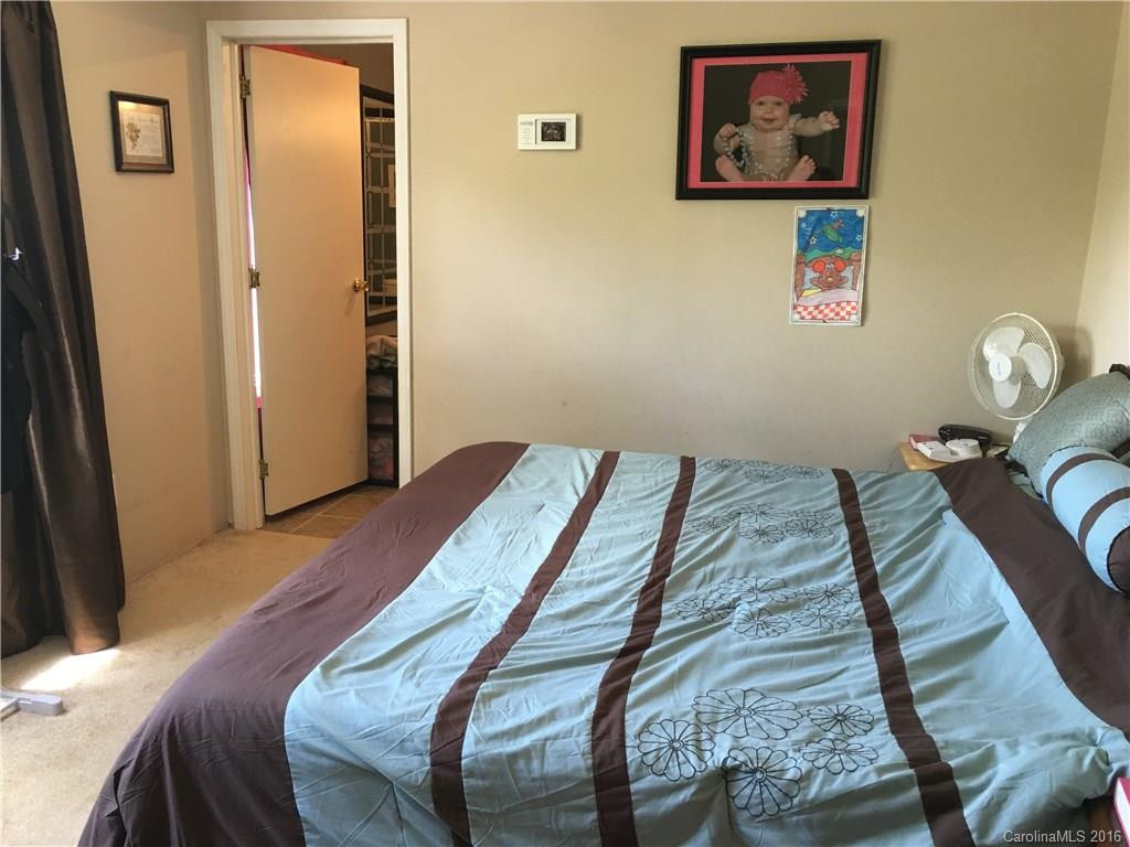 12 Honey Locust Lane - Photo 12