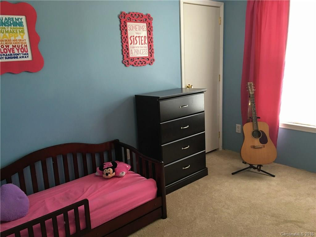 12 Honey Locust Lane - Photo 15