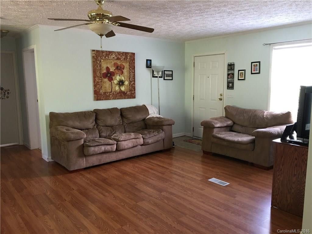 12 Honey Locust Lane - Photo 16