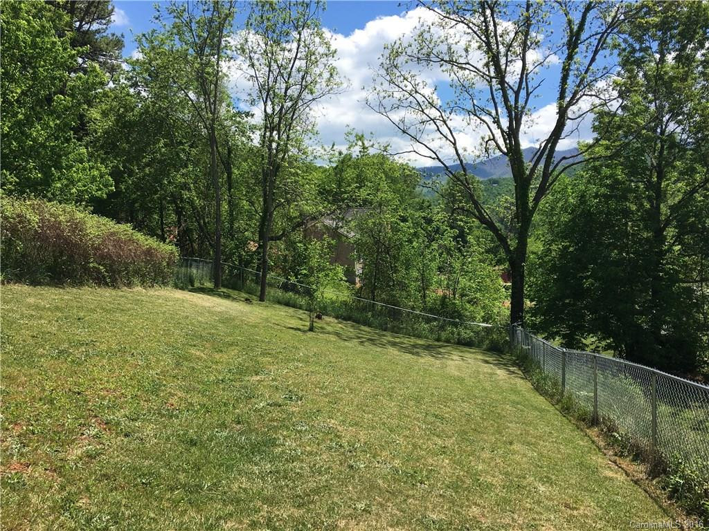 12 Honey Locust Lane - Photo 3