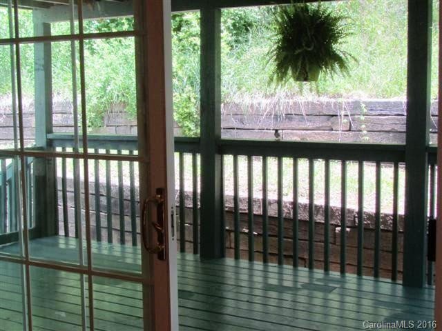 215 Dillingham Circle - Photo 16