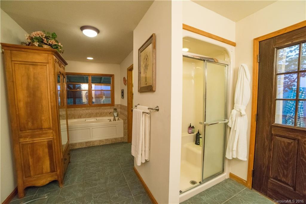 319 Crystal Tree Drive - Photo 12