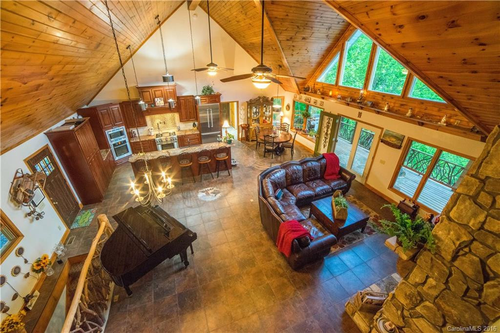 319 Crystal Tree Drive - Photo 5