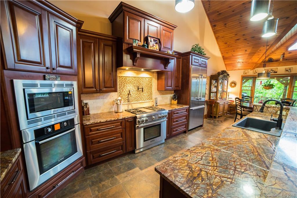 319 Crystal Tree Drive - Photo 9