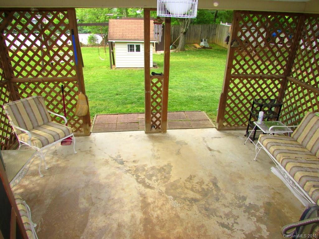 24 Skyview Terrace - Photo 12
