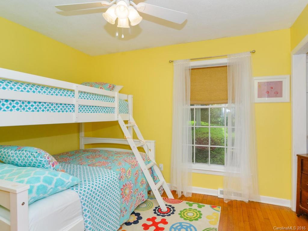 311 Lake Avenue - Photo 14