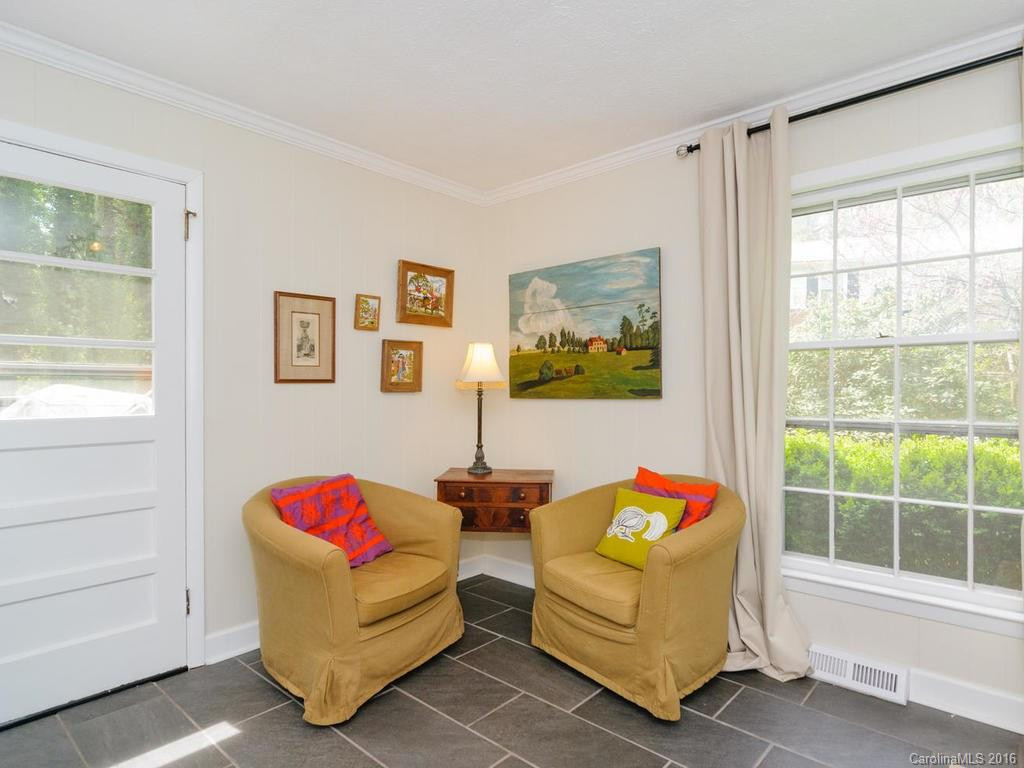 311 Lake Avenue - Photo 10