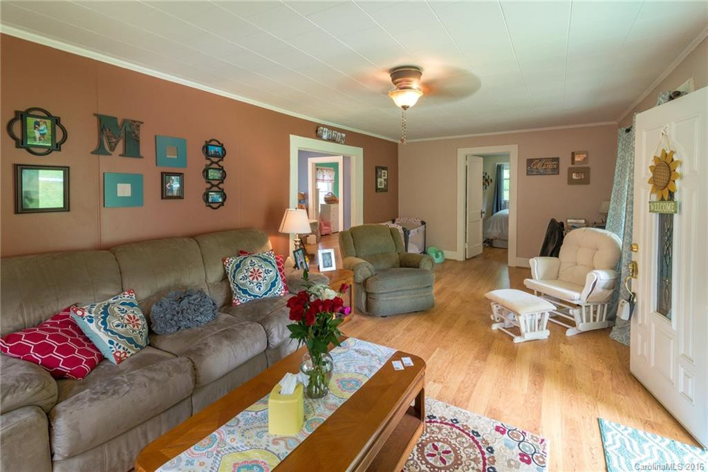 19 Wolf Creek Drive - Photo 8