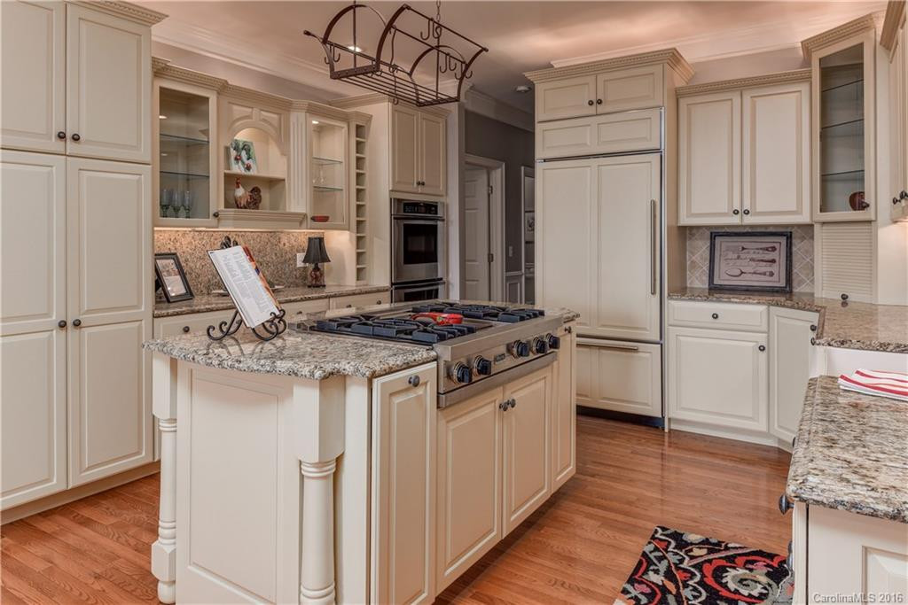 114 Founders Drive - Photo 11