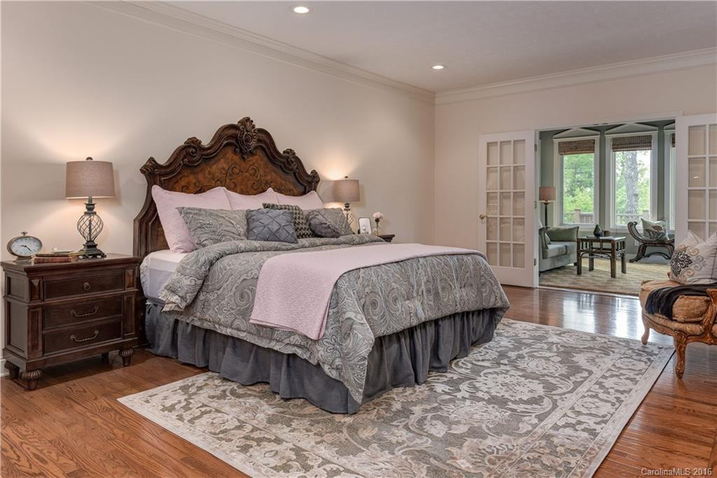 114 Founders Drive - Photo 15