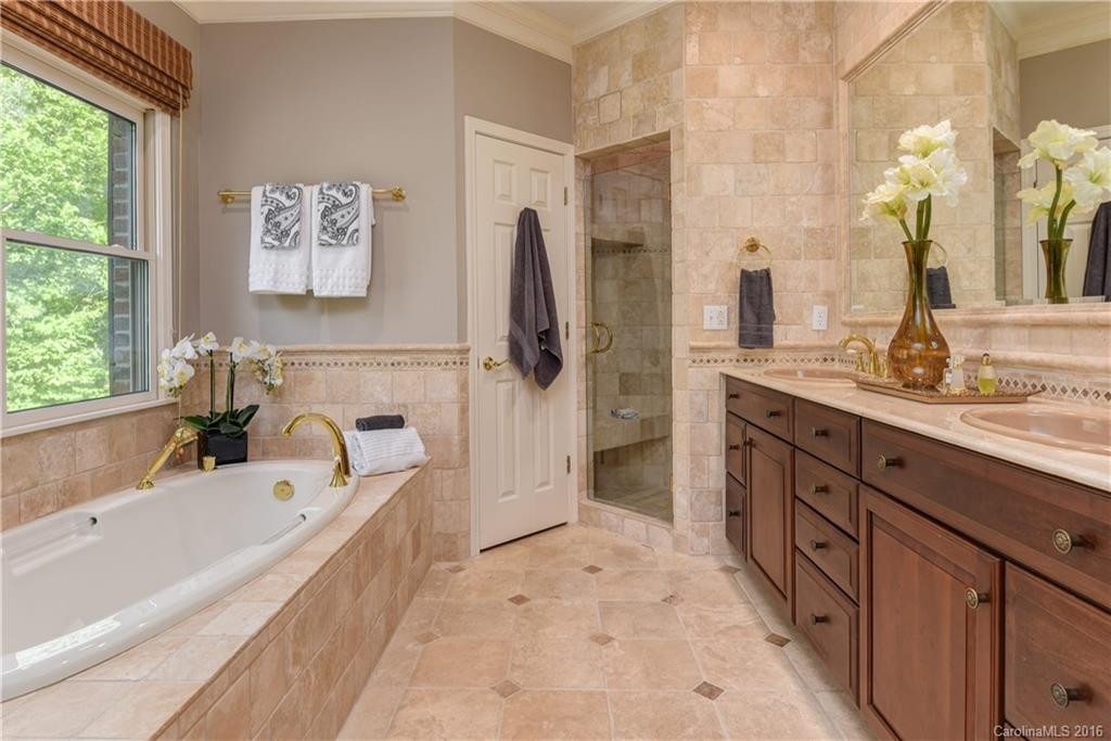 114 Founders Drive - Photo 17