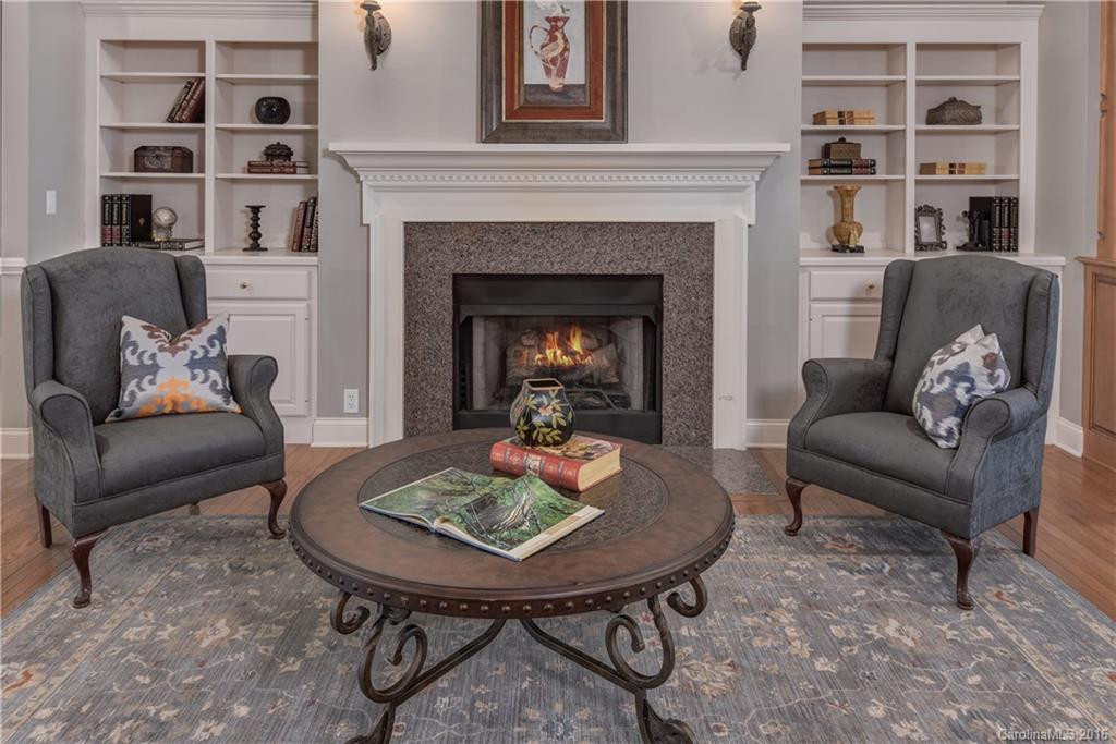 114 Founders Drive - Photo 5