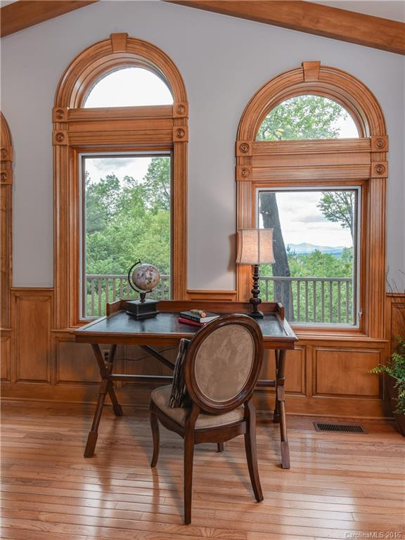 114 Founders Drive - Photo 7