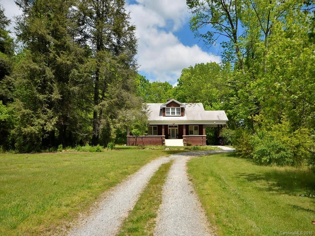 1609 Kanuga Road