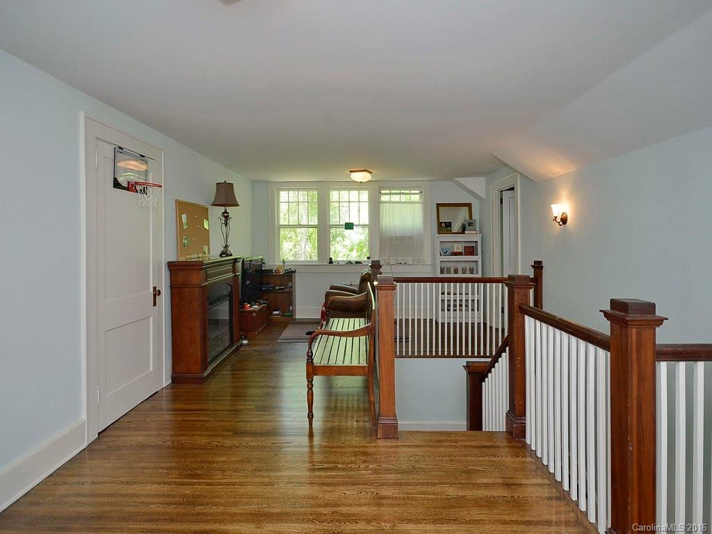 1609 Kanuga Road - Photo 20