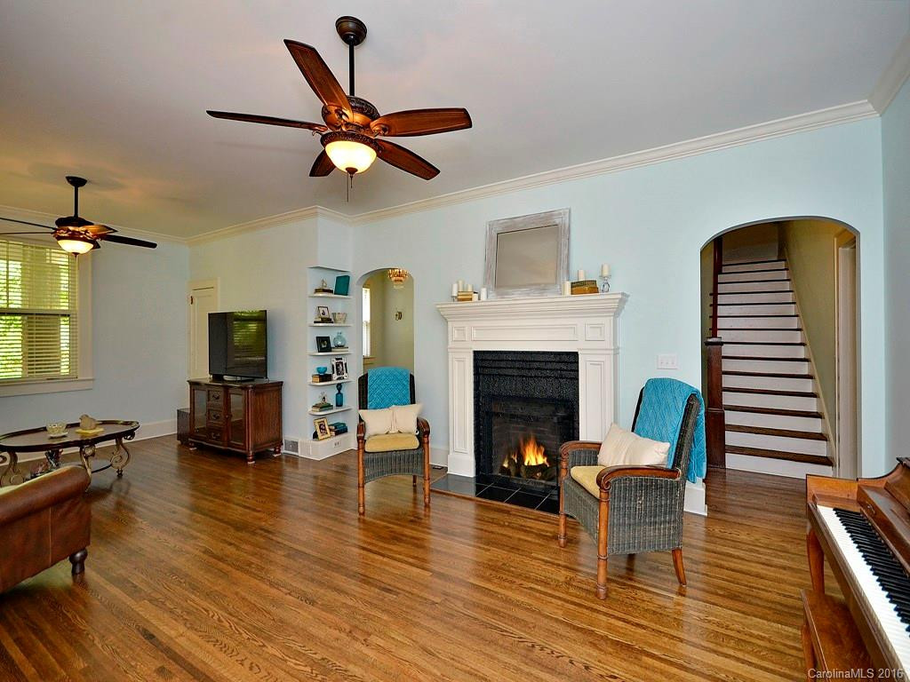 1609 Kanuga Road - Photo 10