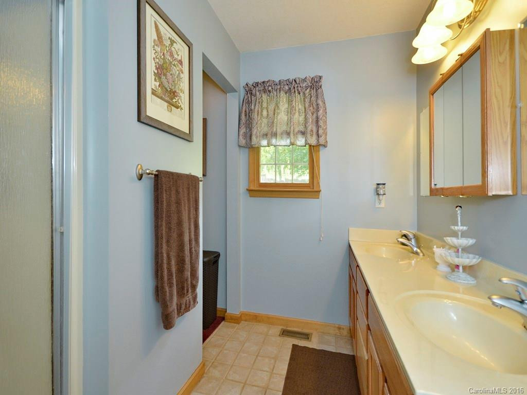 575 Upper Glady Fork Road - Photo 12