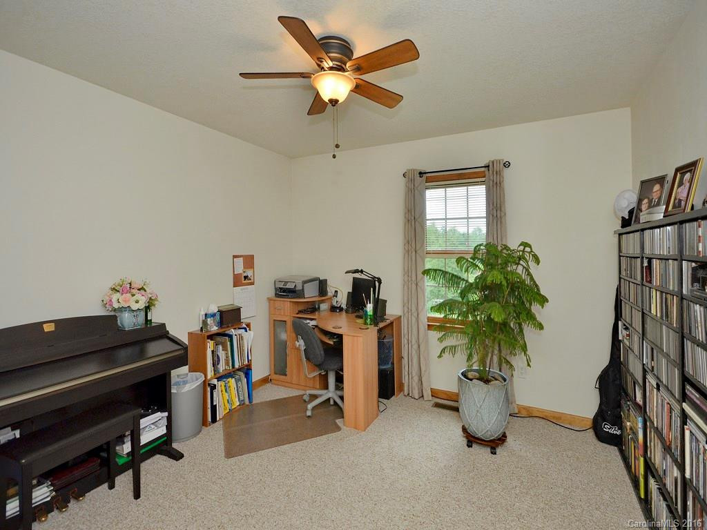 575 Upper Glady Fork Road - Photo 15