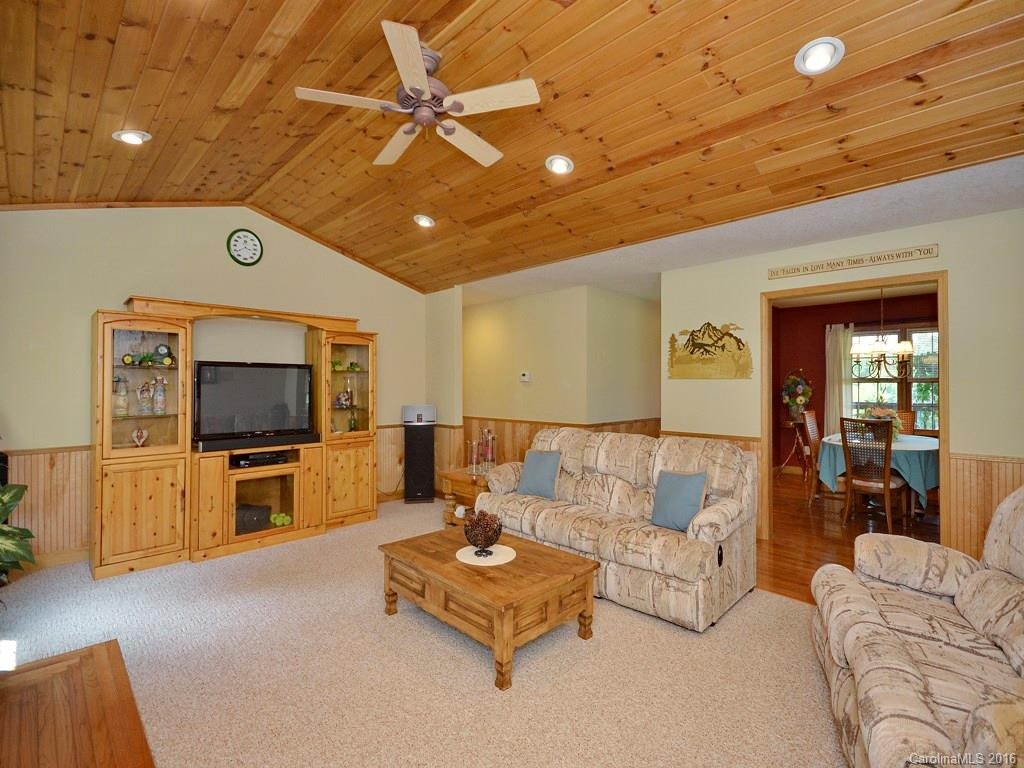 575 Upper Glady Fork Road - Photo 5