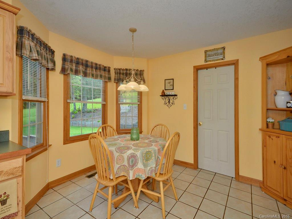 575 Upper Glady Fork Road - Photo 8