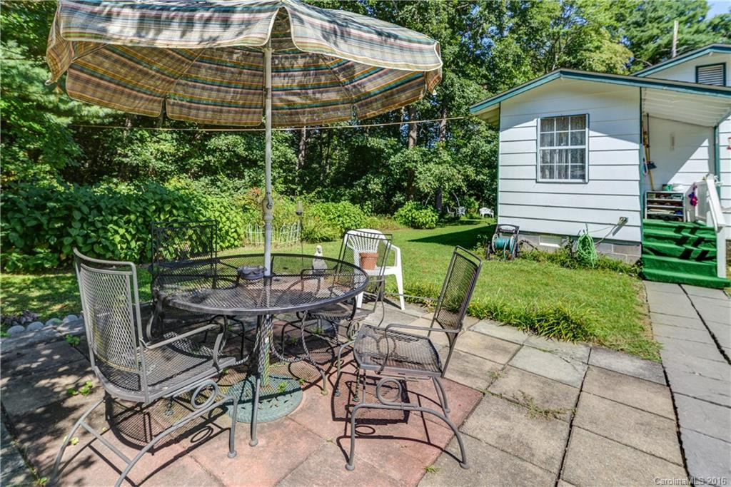 915 Holbert Road - Photo 17