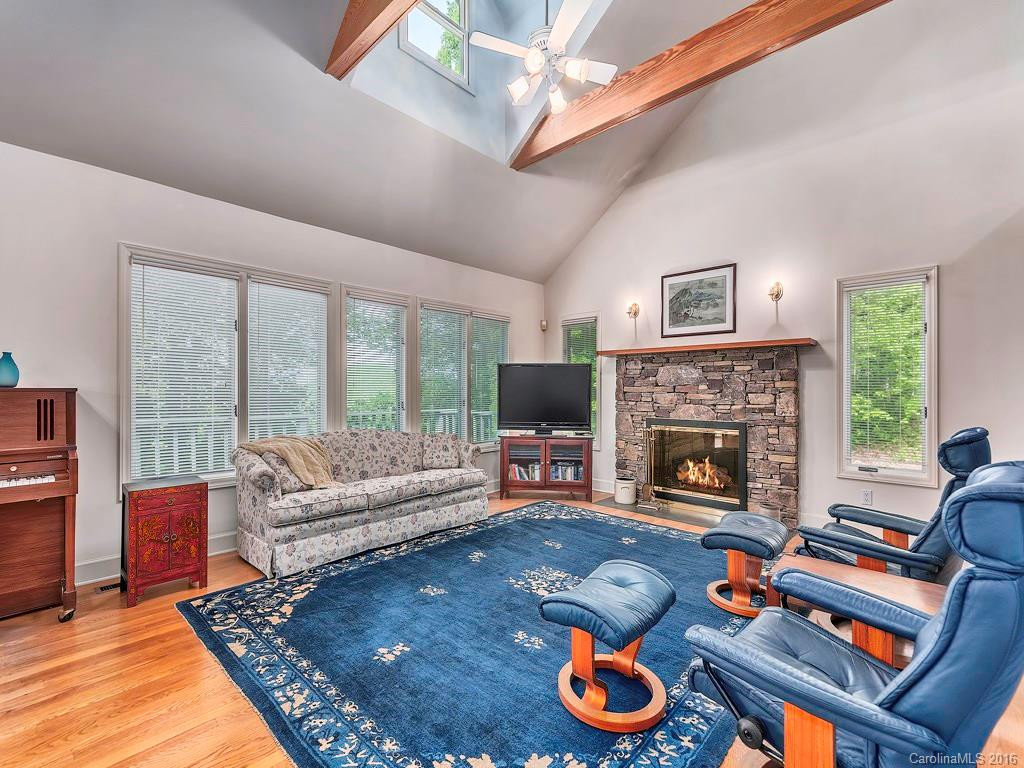 1371 Mine Mountain Road - Photo 3